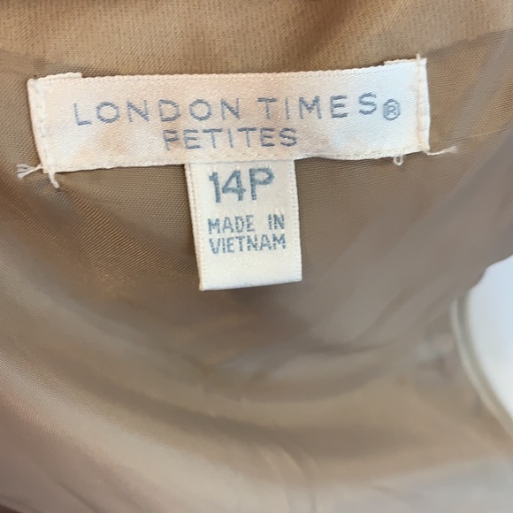 London Times metallic shimmer cocktail dress - Picture 5 of 6